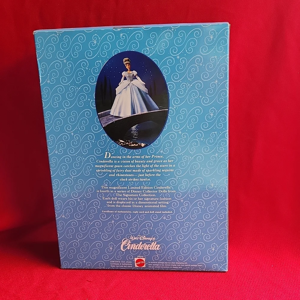 Barbie Walt Disney's Cinderella - Picture 4 of 7